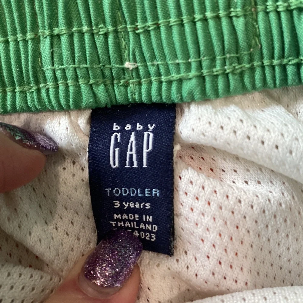 Gap 3t toddler swim trunks